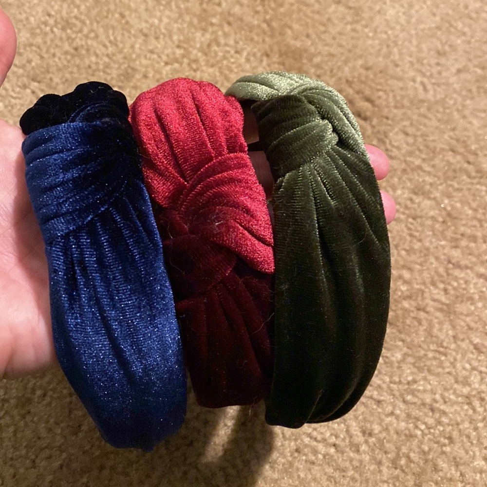 🌟3 for $15 || Velvet Knot Detail Headband - 2 Colors Avail - Picture 6 of 6